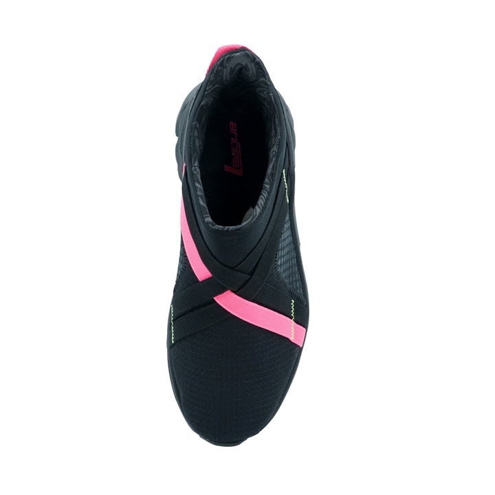 League Shoes Sneaker Wanita IU 2010824006N