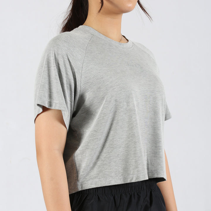 League Apparel Lifestyle Women Amarie Crop Tee FW25WAT2222H